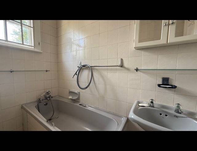 2.5 BEDROOM APARTMENT RENTED IN MUSGRAVE